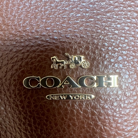 Coach Tan Leather Shoulder Bag - Picture 3 of 7
